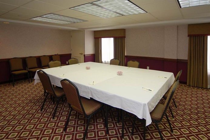 Imagen de los interiores del Hotel Homewood Suites By Hilton Williamsburg. Foto 11