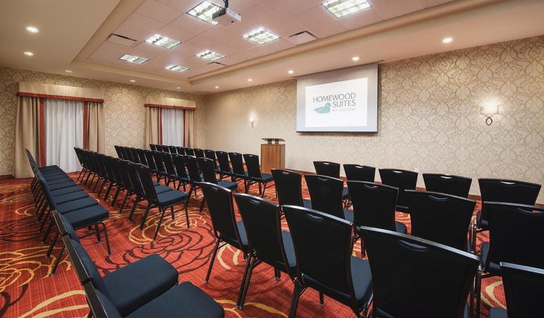 Imagen de los interiores del Hotel Homewood Suites By Hilton Winnipeg Airport-polo Park, Mb. Foto 12