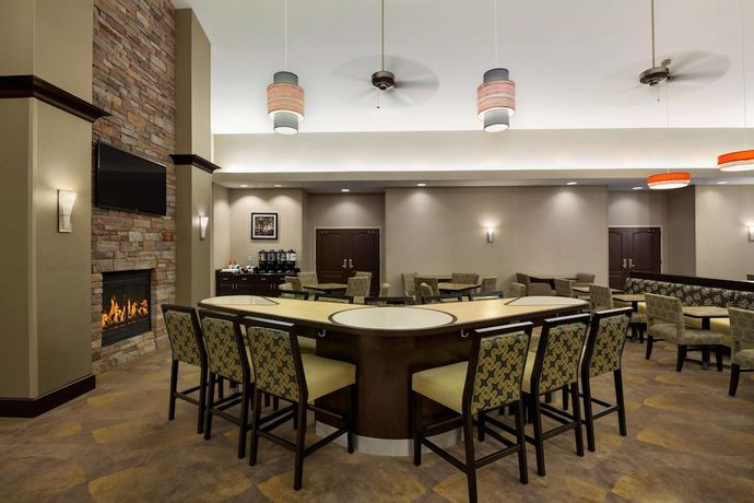 Imagen de los interiores del Hotel Homewood Suites By Hilton York. Foto 20