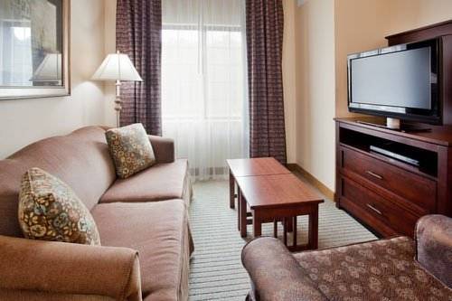 Imagen de la habitación del Hotel Homewood Suites By Hilton Yorktown Newport News. Foto 3