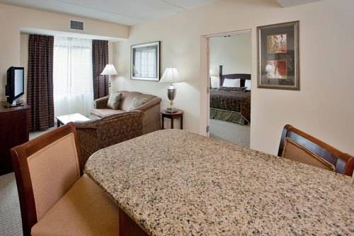 Imagen de la habitación del Hotel Homewood Suites By Hilton Yorktown Newport News. Foto 8