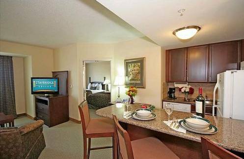 Imagen de la habitación del Hotel Homewood Suites By Hilton Yorktown Newport News. Foto 11