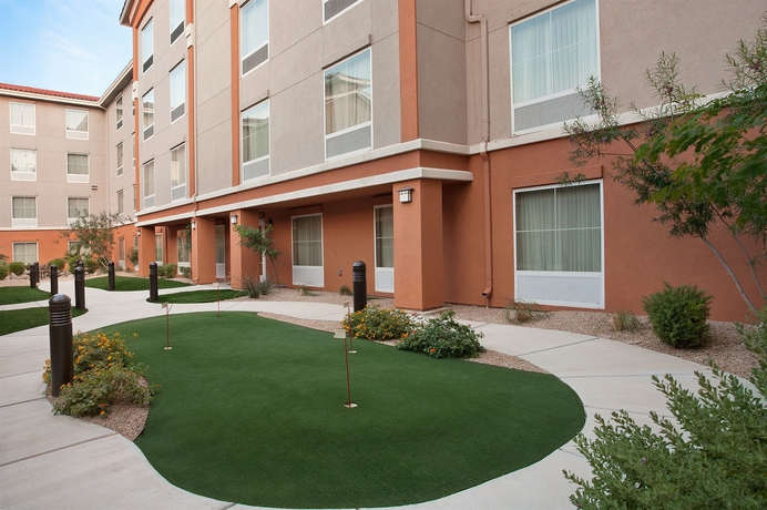 Imagen de los exteriores del Hotel Homewood Suites By Hilton Yuma. Foto 7