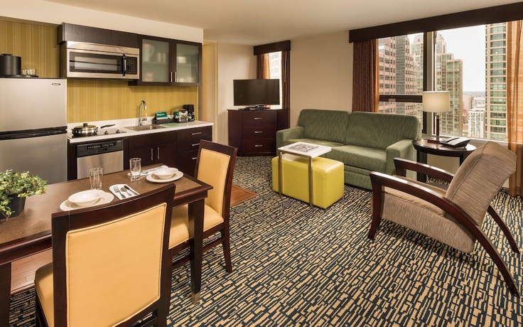 Imagen de la habitación del Hotel Homewood Suites Chicago Downtown - Magnificent Mil. Foto 5