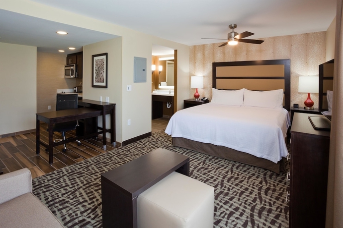 Imagen de la habitación del Hotel Homewood Suites Davenport. Foto 4