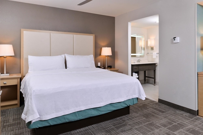 Imagen de la habitación del Hotel Homewood Suites Des Moines Airport. Foto 4