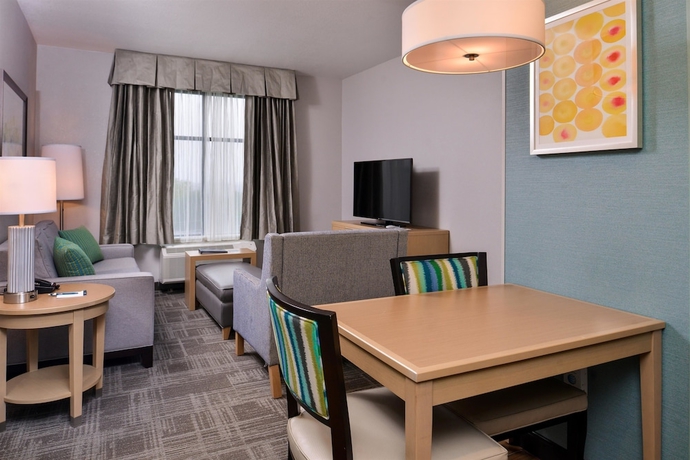 Imagen de la habitación del Hotel Homewood Suites Des Moines Airport. Foto 8