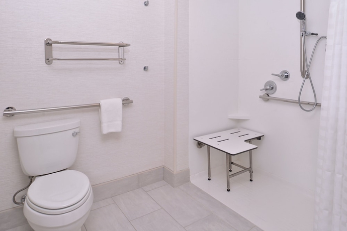 Imagen de la habitación del Hotel Homewood Suites Des Moines Airport. Foto 10