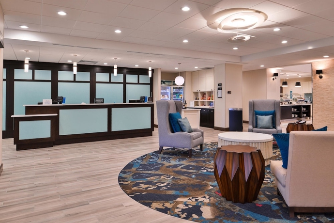 Imagen de los interiores del Hotel Homewood Suites Des Moines Airport. Foto 19