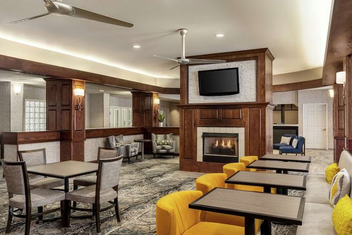 Imagen de los interiores del Hotel Homewood Suites Erie. Foto 16