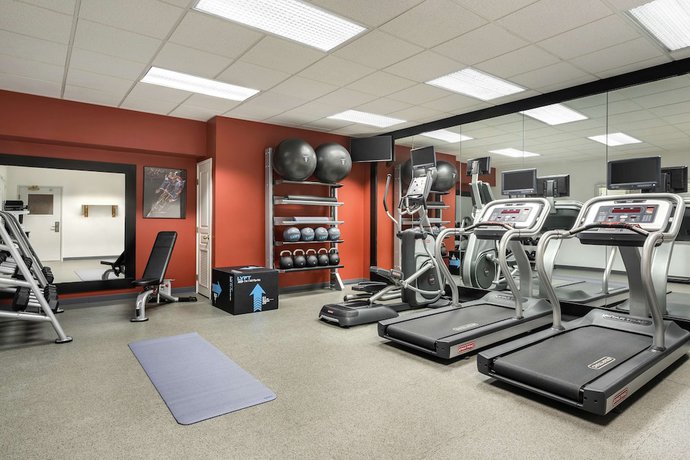 Imagen de los interiores del Hotel Homewood Suites Erie. Foto 18