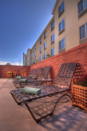 Imagen de los exteriores del Hotel Homewood Suites Medford. Foto 10