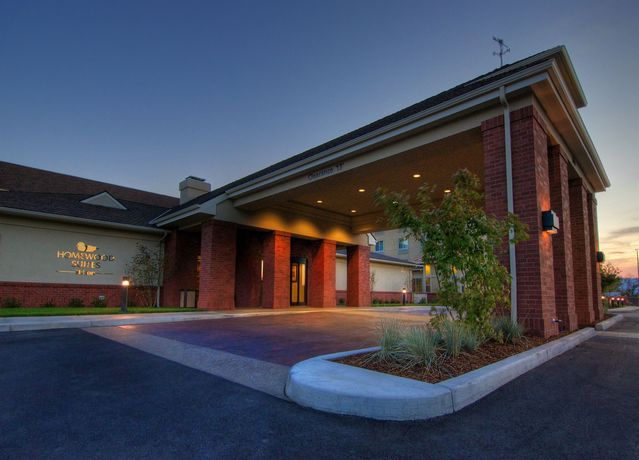 Imagen de los exteriores del Hotel Homewood Suites Medford. Foto 11