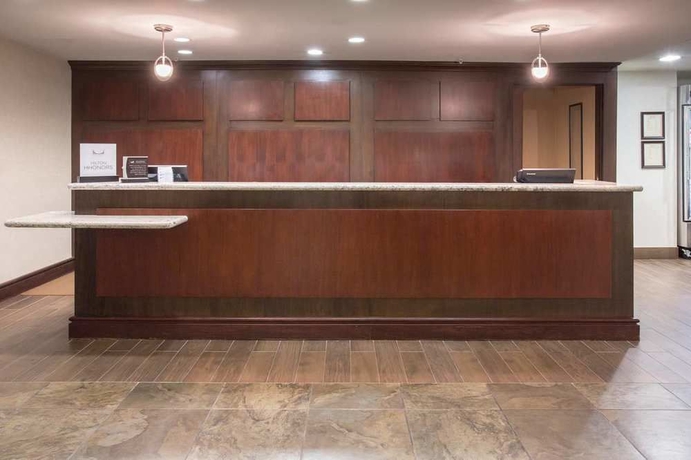 Imagen de los interiores del Hotel Homewood Suites Phoenix Avondale. Foto 12