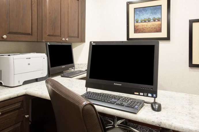 Imagen de los interiores del Hotel Homewood Suites Phoenix Avondale. Foto 13
