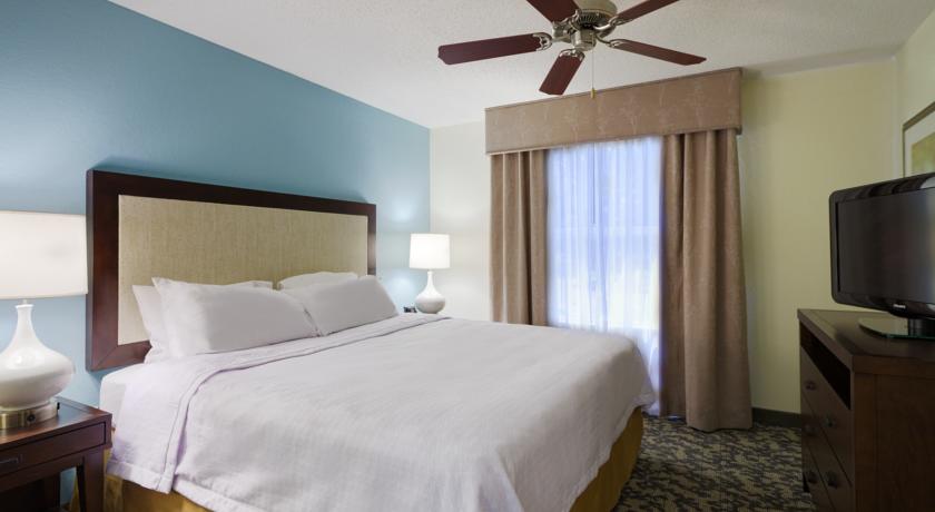 Imagen de la habitación del Hotel Homewood Suites Raleigh-durham Airport. Foto 5