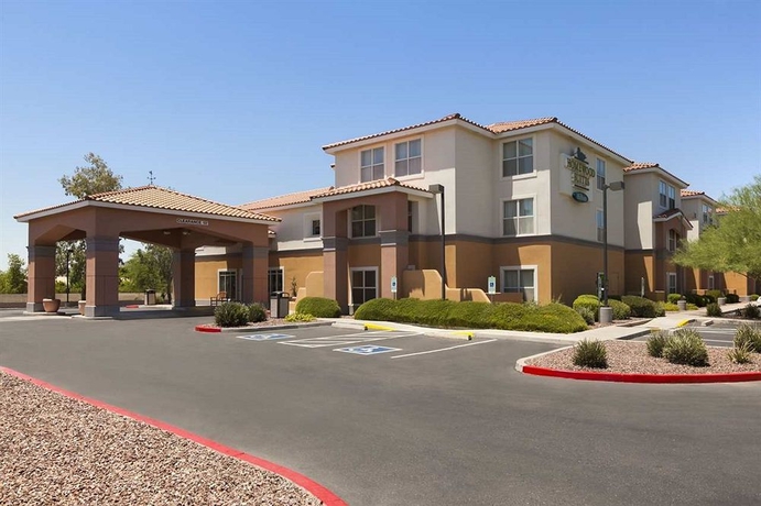 Imagen de los exteriores del Hotel Homewood Suites Scottsdale. Foto 11
