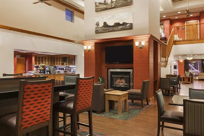 Imagen del bar/restaurante del Hotel Homewood Suites Scottsdale. Foto 5