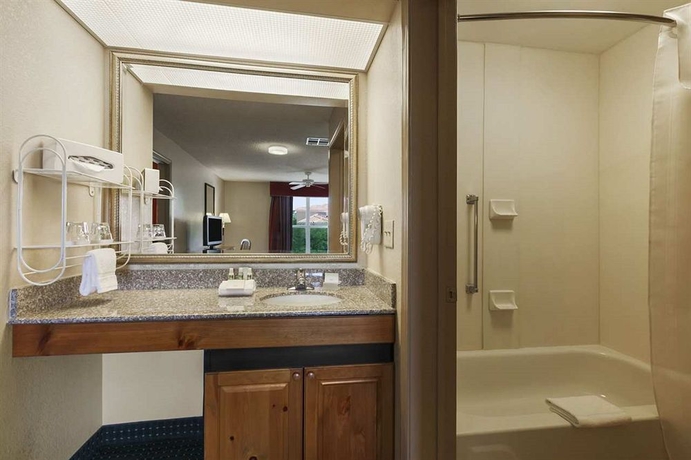 Imagen de la habitación del Hotel Homewood Suites Scottsdale. Foto 9