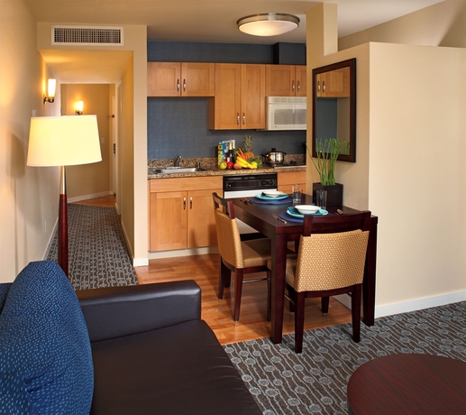Imagen de los interiores del Hotel Homewood Suites Seattle Convention Center/pike Street. Foto 9