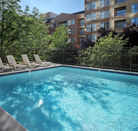Imagen de la piscina del Hotel Homewood Suites Seattle Convention Center/pike Street. Foto 16