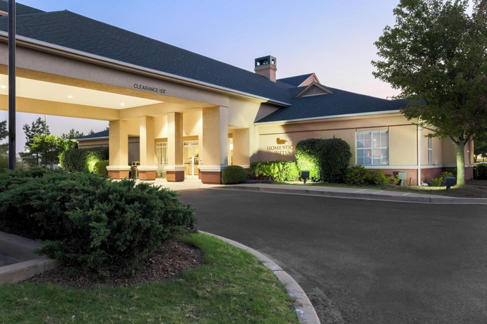 Imagen de los exteriores del Hotel Homewood Suites Southwind - Hacks Cross. Foto 15