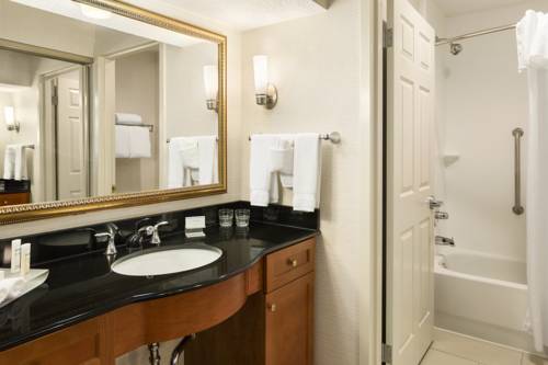 Imagen de la habitación del Hotel Homewood Suites Toledo Maumee. Foto 9