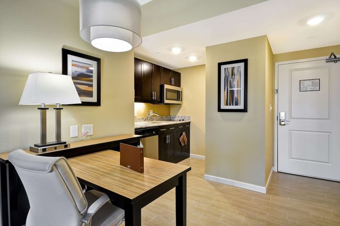 Imagen de la habitación del Hotel Homewood Suites by Hilton Augusta Gordon Highway. Foto 11
