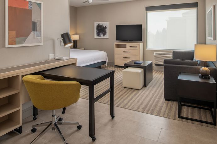 Imagen de la habitación del Hotel Homewood Suites by Hilton Belmont. Foto 5