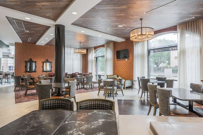 Imagen de los interiores del Hotel Homewood Suites by Hilton Charleston Historic District. Foto 19