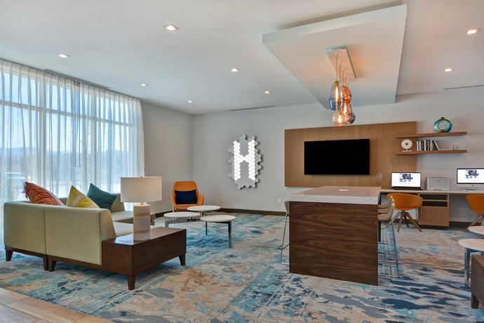Imagen de los interiores del Hotel Homewood Suites by Hilton Chula Vista-Eastlake. Foto 19