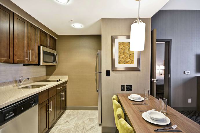 Imagen de la habitación del Hotel Homewood Suites by Hilton Detroit. Foto 9