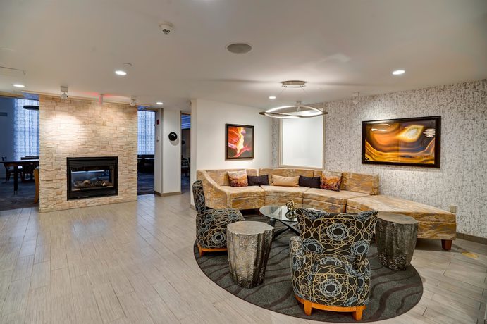 Imagen de los interiores del Hotel Homewood Suites by Hilton Eatontown. Foto 18