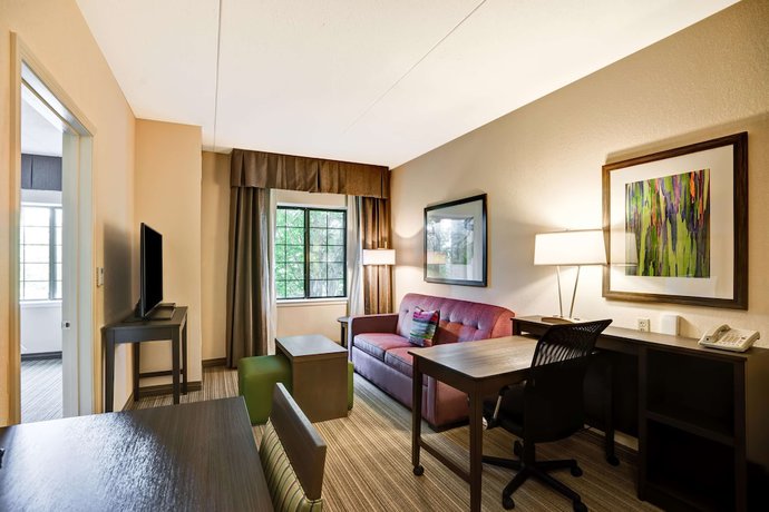 Imagen de la habitación del Hotel Homewood Suites by Hilton Eatontown. Foto 3