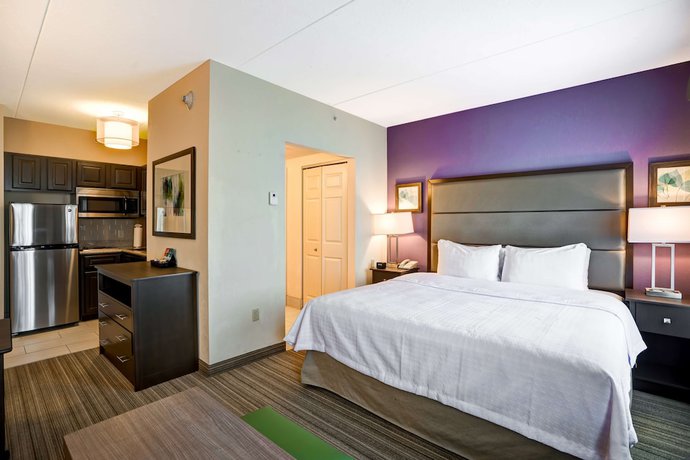 Imagen de la habitación del Hotel Homewood Suites by Hilton Eatontown. Foto 11