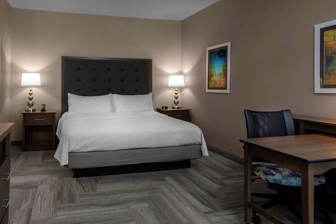 Imagen de la habitación del Hotel Homewood Suites by Hilton Greensboro Wendover, NC. Foto 12
