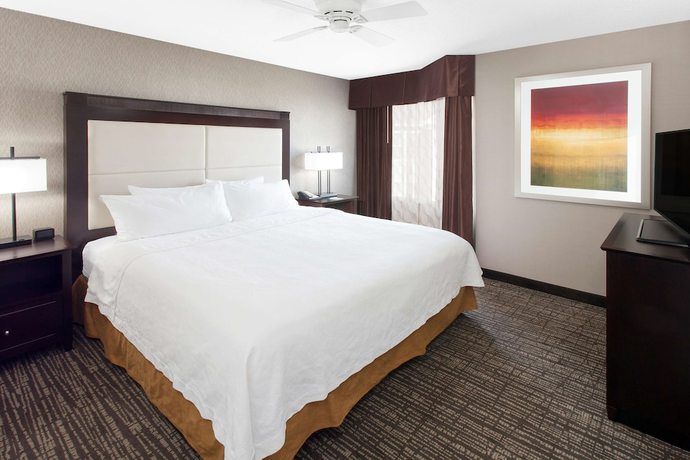 Imagen de la habitación del Hotel Homewood Suites by Hilton Indianapolis-Keystone Crossing. Foto 10