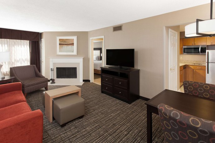 Imagen de la habitación del Hotel Homewood Suites by Hilton Indianapolis-Keystone Crossing. Foto 13