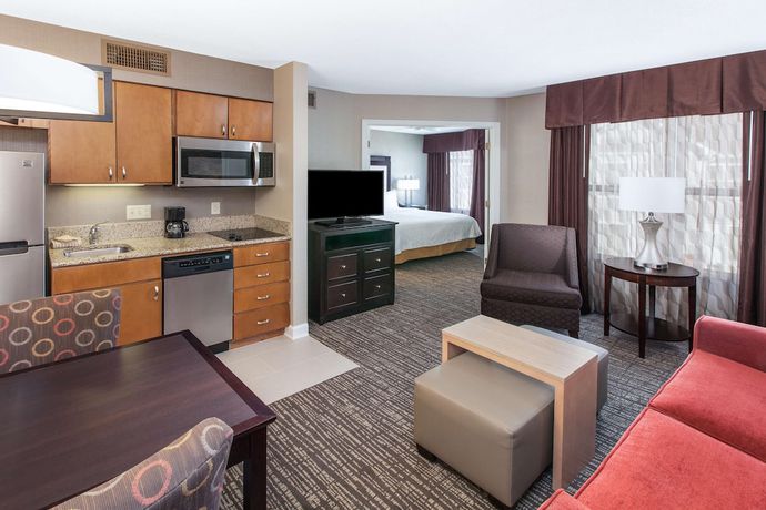 Imagen de la habitación del Hotel Homewood Suites by Hilton Indianapolis-Keystone Crossing. Foto 14