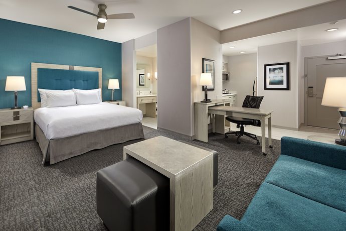 Imagen de la habitación del Hotel Homewood Suites by Hilton Long Beach Airport. Foto 4
