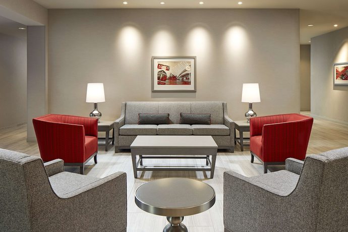 Imagen de los interiores del Hotel Homewood Suites by Hilton Long Beach Airport. Foto 19