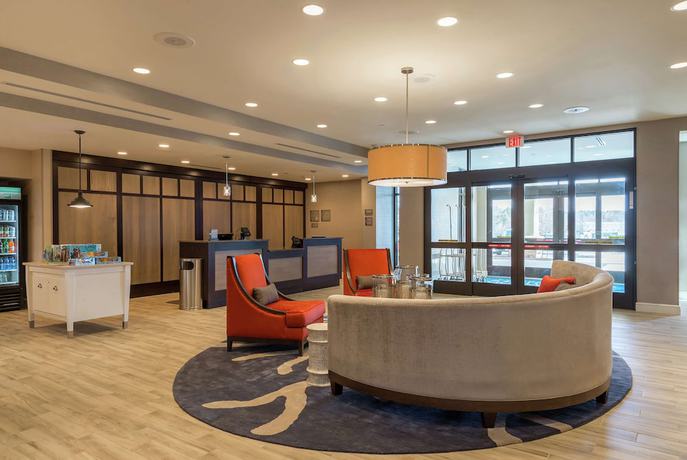 Imagen de los interiores del Hotel Homewood Suites by Hilton Marlborough. Foto 19