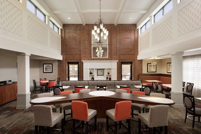 Imagen de los interiores del Hotel Homewood Suites by Hilton Newtown - Langhorne, PA. Foto 16