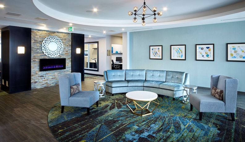 Imagen de los interiores del Hotel Homewood Suites by Hilton North Bay. Foto 20