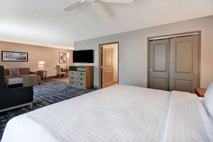 Imagen de la habitación del Hotel Homewood Suites by Hilton Orange New Haven. Foto 10