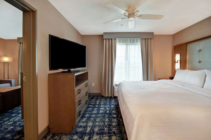 Imagen de la habitación del Hotel Homewood Suites by Hilton Orange New Haven. Foto 12