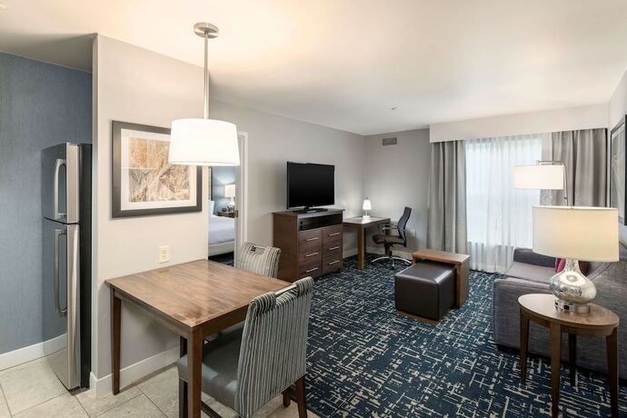 Imagen general del Hotel Homewood Suites by Hilton Philadelphia/Mt. Laurel. Foto 11