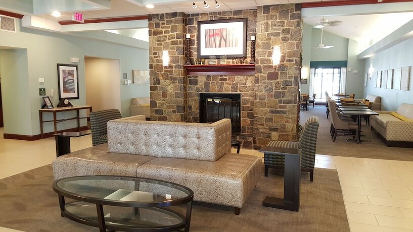 Imagen de los interiores del Hotel Homewood Suites by Hilton Philadelphia/Mt. Laurel. Foto 39