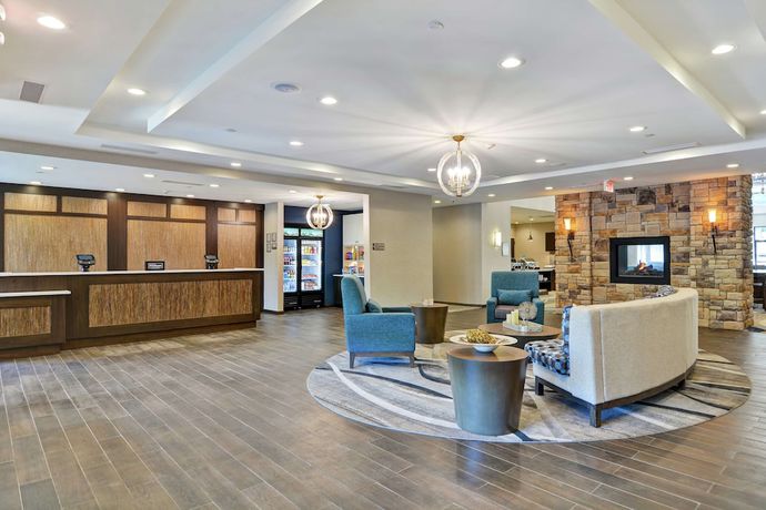 Imagen de los interiores del Hotel Homewood Suites by Hilton Poughkeepsie. Foto 20