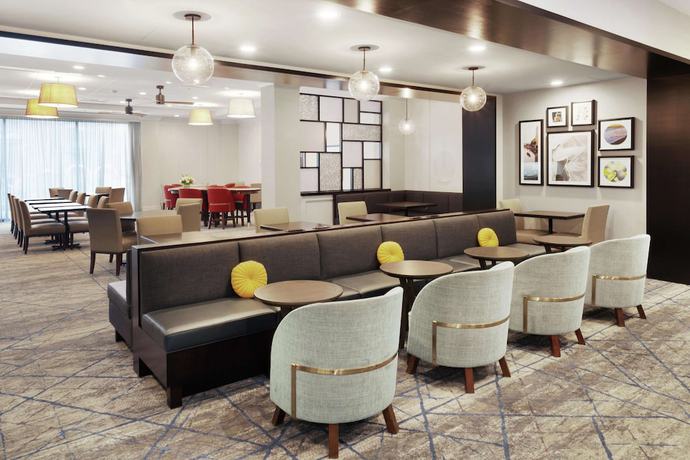 Imagen de los interiores del Hotel Homewood Suites by Hilton Providence Downtown. Foto 17